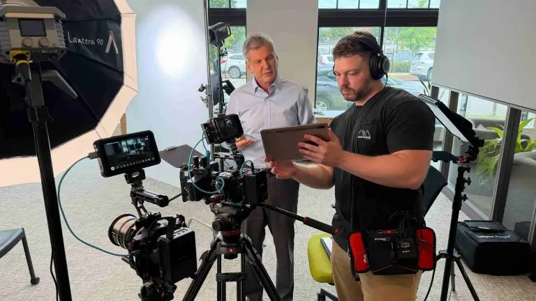 Hunter Addison speaking with Analytical AI CEO